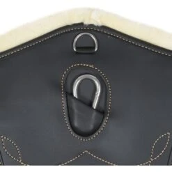 Kentucky Horsewear Kentucky Springsingel Sheepskin Stud Black 13 Kentucky Horsewear Kentucky Springsingel Sheepskin Stud Black -Lemie Paard Winkel agradi 44669699 5.5ca897