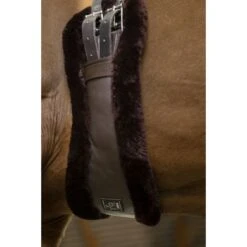 Norton Dressuursingel XTR Synthetisch Schapenvacht Havana -Lemie Paard Winkel ekkia z07074 203 227 470 ambi1.7da022