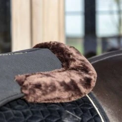 Kentucky Horsewear Kentucky Zadelonderlegger Halfpad Anat Absorb Bruin/Black -Lemie Paard Winkel kentucky zadelonderlegger halfpad anat absorb black bruin 2.ac94d1