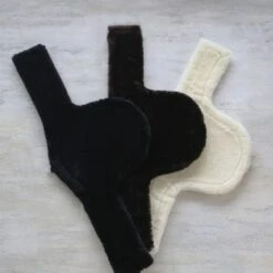 Kentucky Horsewear Kentucky Singelhoes Sheepskin Stud Black -Lemie Paard Winkel productkentucky b a929523bbdd099ba1a676b6771a9e673 article photobook m.367814 1